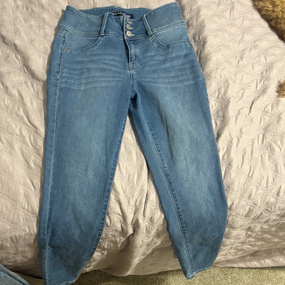 Wallflower High Rise Denim Jeans in Sky Blue